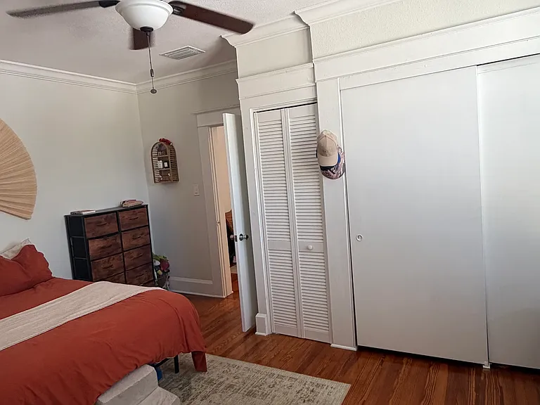 1819 W Hills Ave #2B — Photo 6