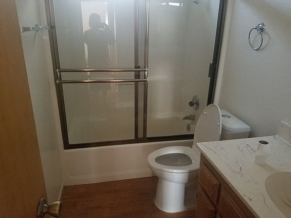 2nd image of 1339 Irene St