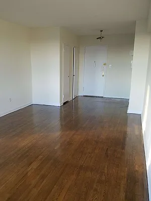 Rented by Max & Associates Realty Corp | media 38