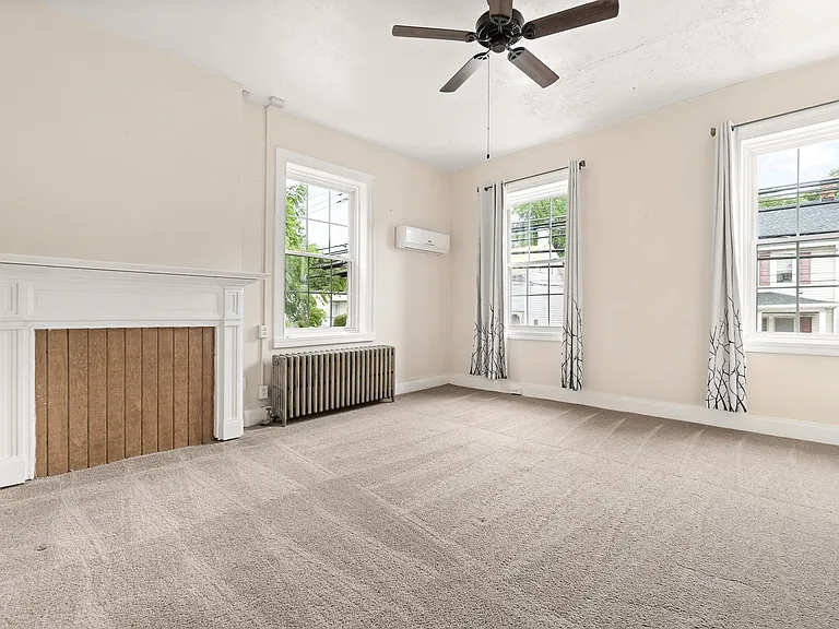 308 W Main St #U — Photo 10