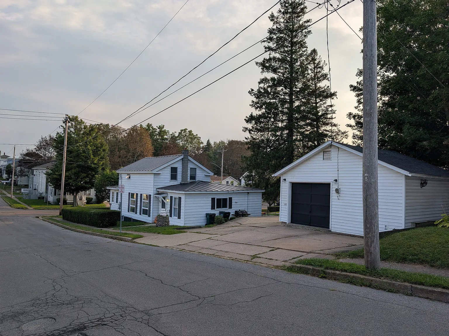 W Mohawk St, Oswego — Photo 1