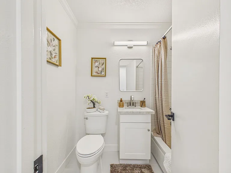 7425 Brighton Dr — Photo 13