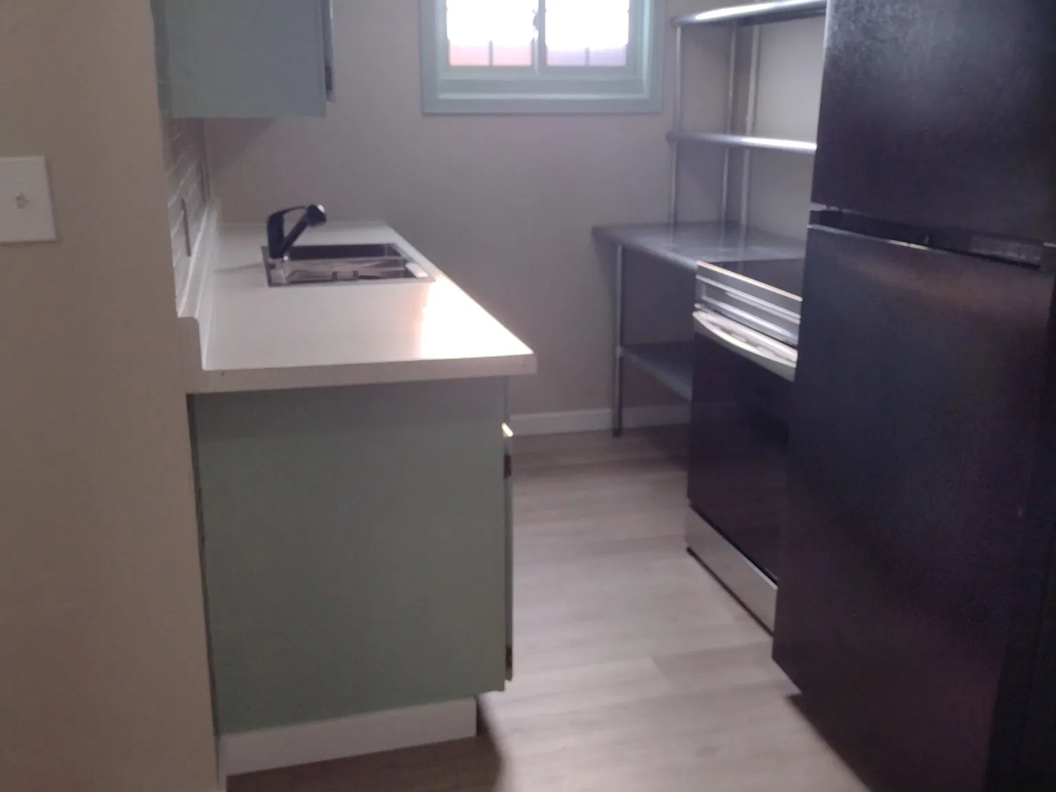 2 bed, 800 sqft, $1,200 — Photo 3
