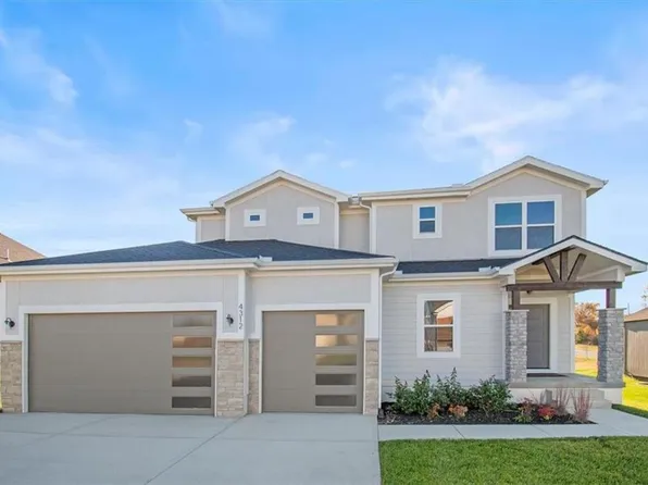 4312 SE Adams Dr, Blue Springs, MO 64014