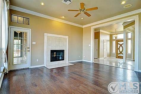 4th image of 11440 Northview Dr