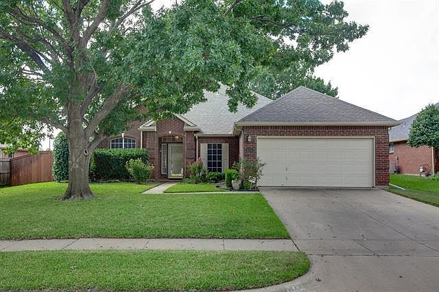 1st image of 813 Tealwood Cir