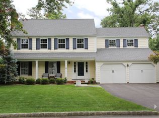 60 Blackburn Pl, Summit, NJ 07901