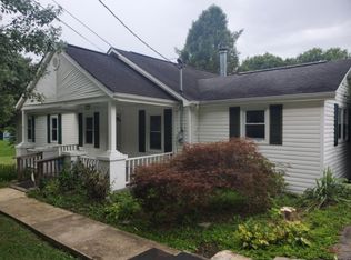 491 Beechwood Rd, Kingsport, TN 37663