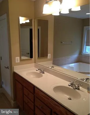 3650 Thomasson Crossing Dr — Photo 6