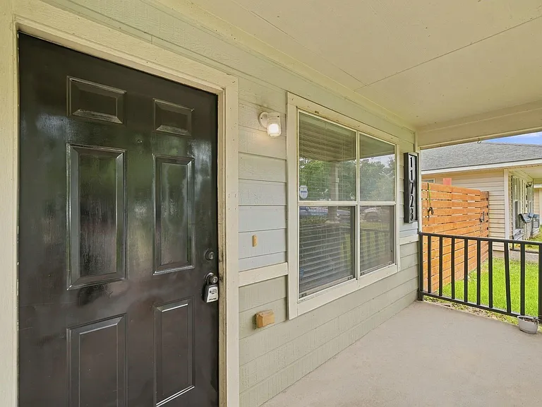11723 Greenmesa Dr — Photo 5