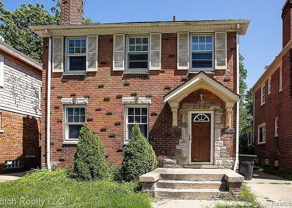 1st image of 16610 Sorrento St