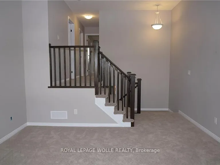 664 Blair Creek Dr — Photo 13
