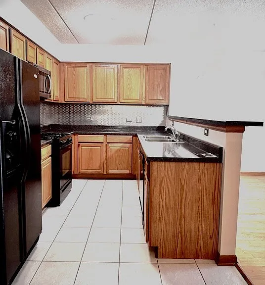 6559 W George St #202A — Photo 2