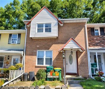 1979 Aster Rd, Macungie, PA, 18062