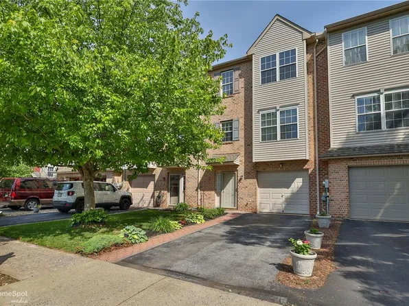 6510 Pioneer Dr, Macungie, PA 18062