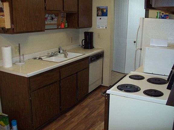 4th image of 7412 22nd St W #306