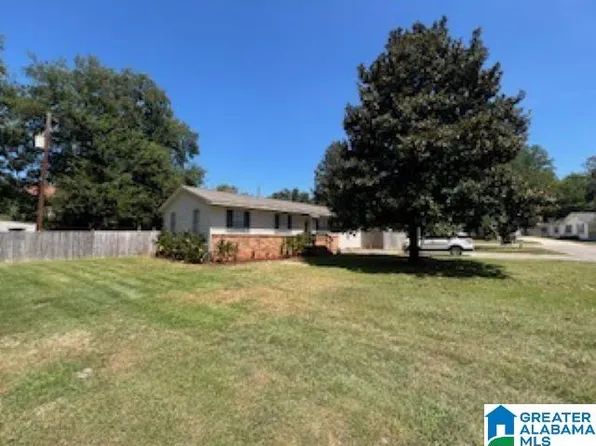 120 Laurel St, Montevallo, AL 35115