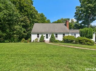 14 Down River Rd, New Canaan, CT 06840