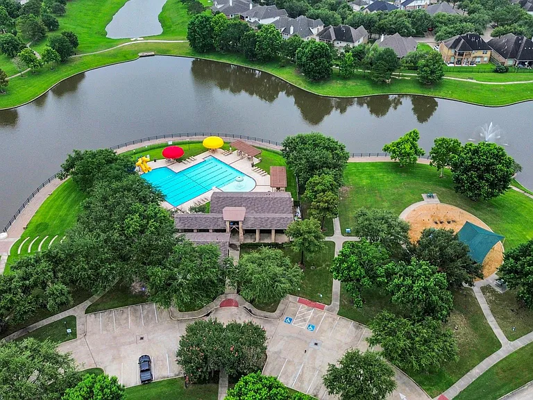 21214 Lilac Meadows Ln — Photo 45