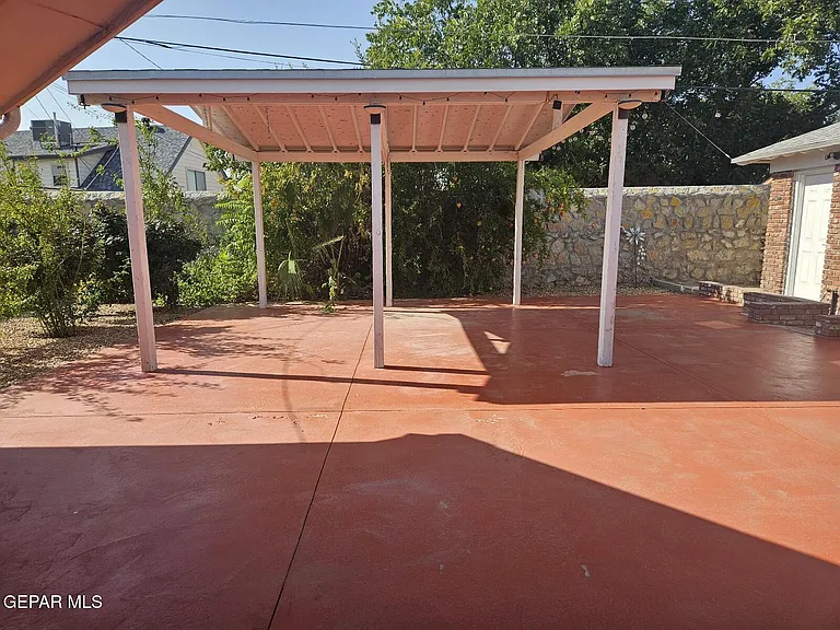 10000 Honolulu Dr — Photo 20