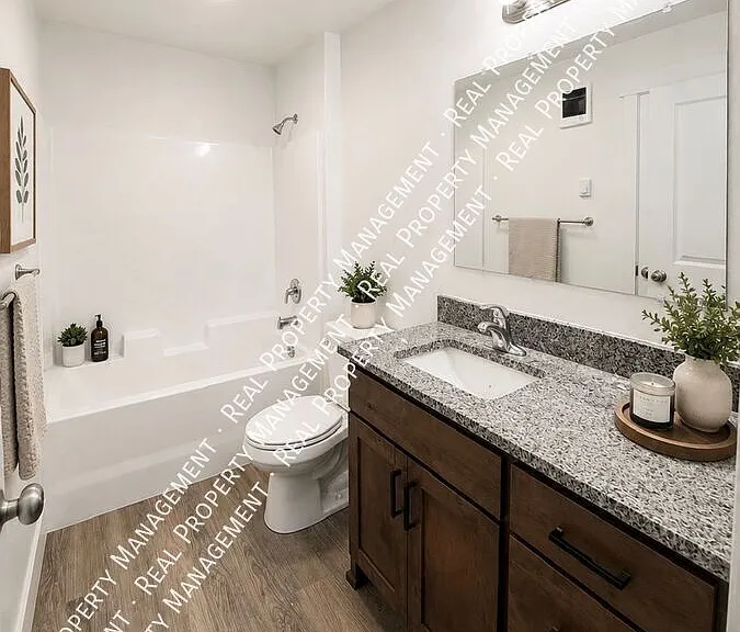 1309 Fairgrounds Rd #BLD-302 — Photo 35