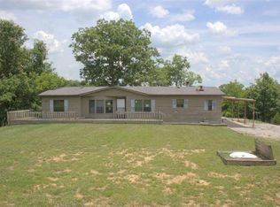 1720 Criswell Rd, Berry, KY 41003