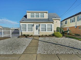 210 Randall Ave, Point Pleasant Beach, NJ