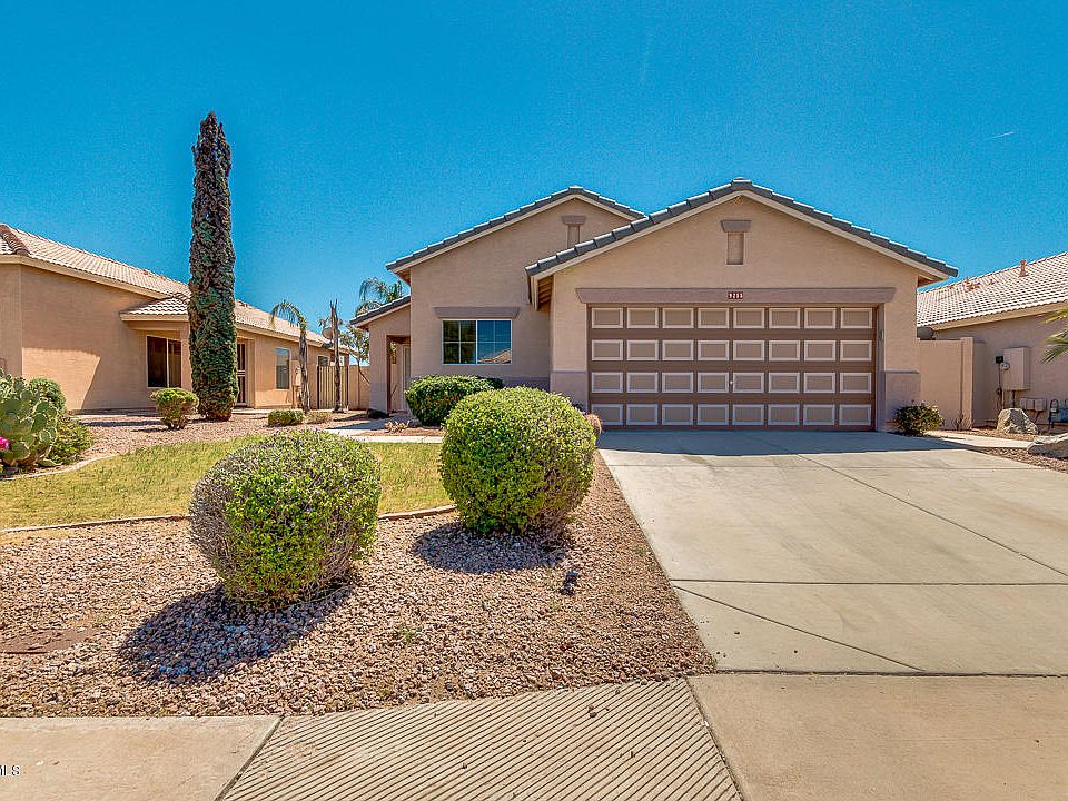 1st image of 9255 E Madero Ave