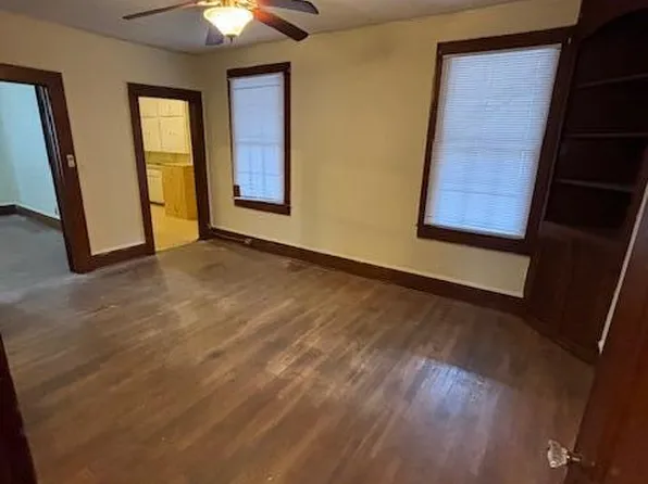 25 W Charlotte Ave APT 3, Sumter, SC 29150