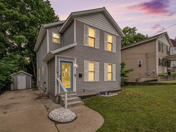 608 Dolbee Ave SE, Grand Rapids, MI 49506