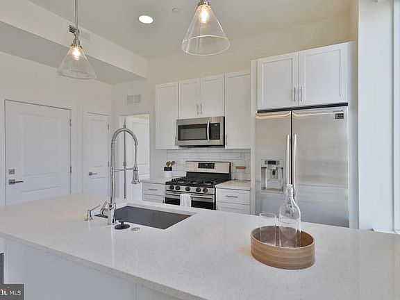 2nd image of 1125 N American St #2
