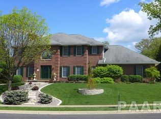 821 W Savanna Ct, Dunlap, IL 61525