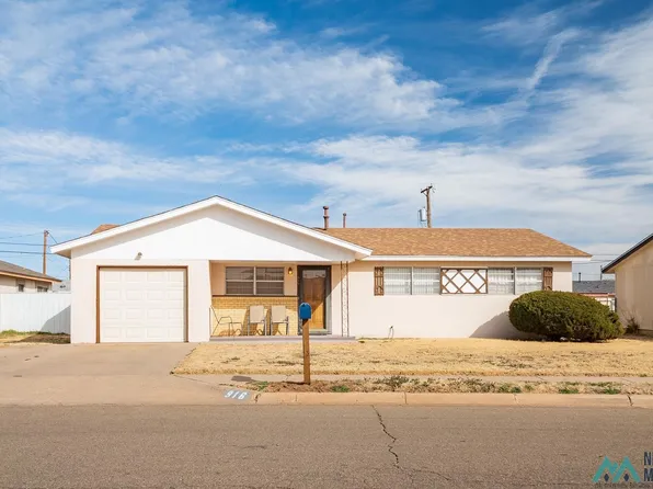 916 W Plaza Dr, Clovis, NM 88101