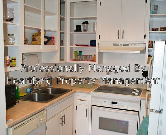 3rd image of 1801 Diamond St Unit 301