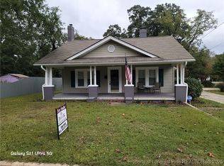 209 E Elwood Ave, Raeford, NC 28376