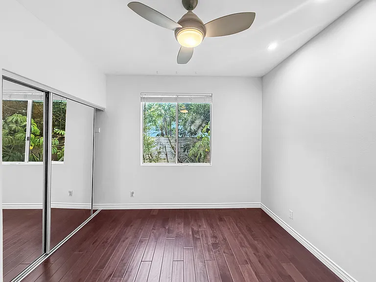 14212 Sandhill Rd — Photo 28