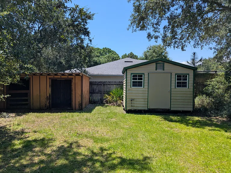 8325 Fortworth St — Photo 28
