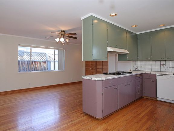 5th image of 1952 Curtner Ave
