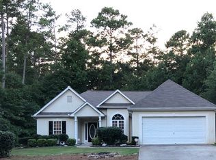 126 Dickerson Cove Dr, Stockbridge, GA