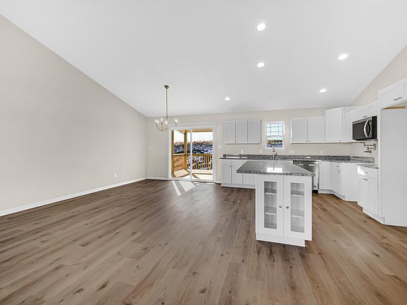 4th image of 5835 Grand Slam Ave