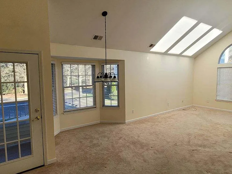 46 Powell Ct — Photo 17