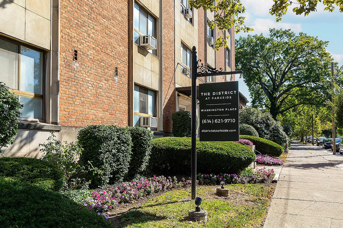 Washington Place Exteriors - Washington Place Apartments