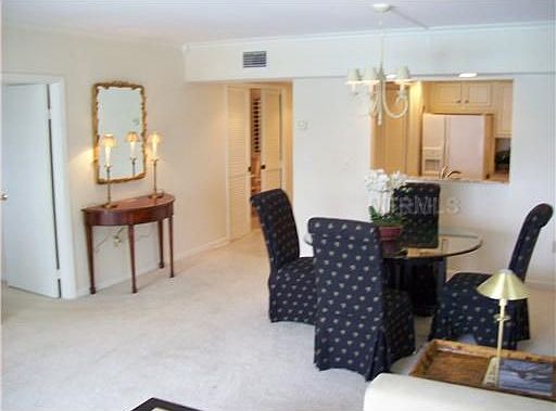 3rd image of 5020 Bayshore Blvd APT 203