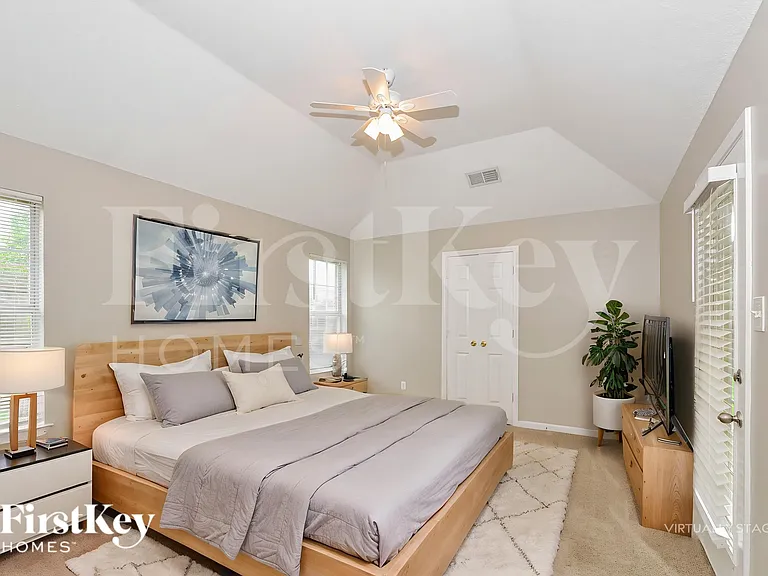 1523 Beringer Dr — Photo 12