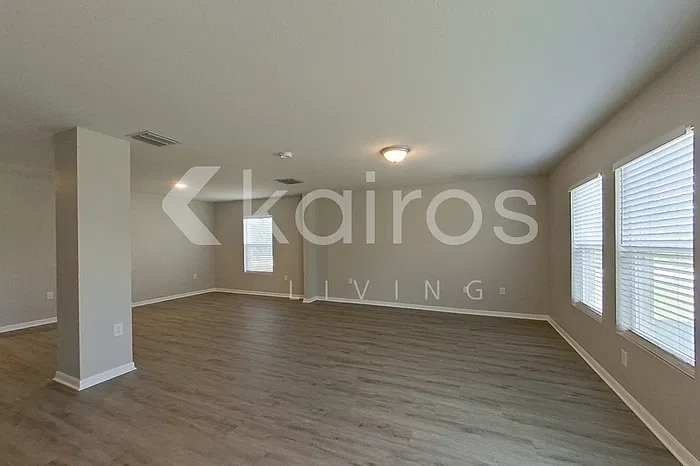 3 bed, 2.0 bath, 1650 sqft, $1,795 — Photo 2