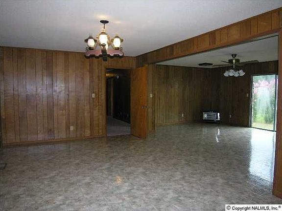 3rd image of 455 County Road 240