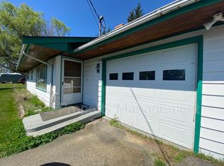 1136 W Smith Rd, Bellingham, WA 98226