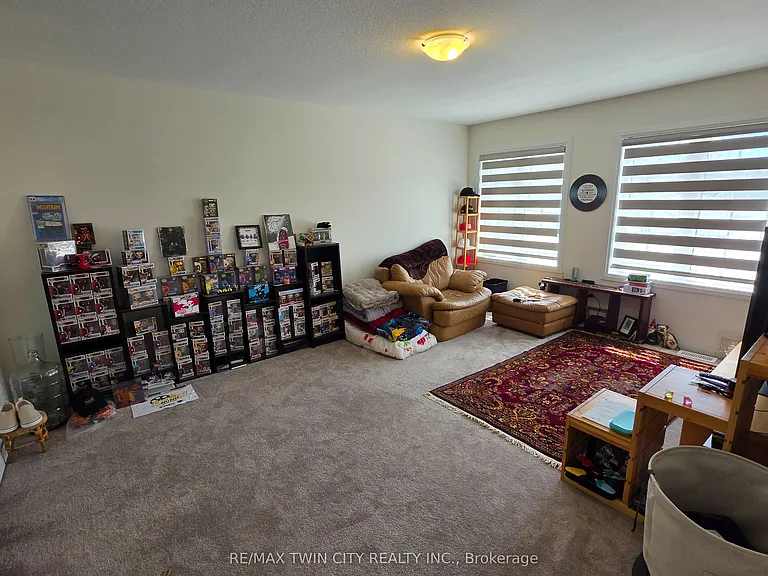 90 Stauffer Rd — Photo 18