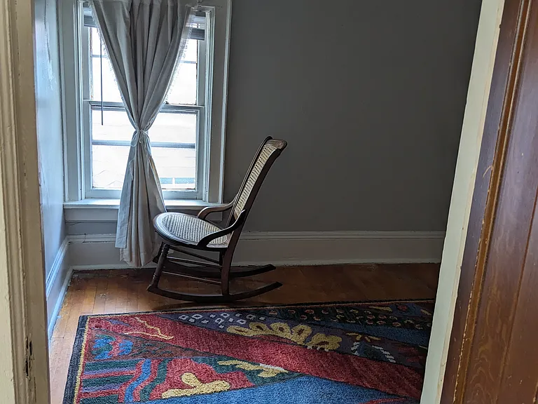 S Aldrich St — Photo 2