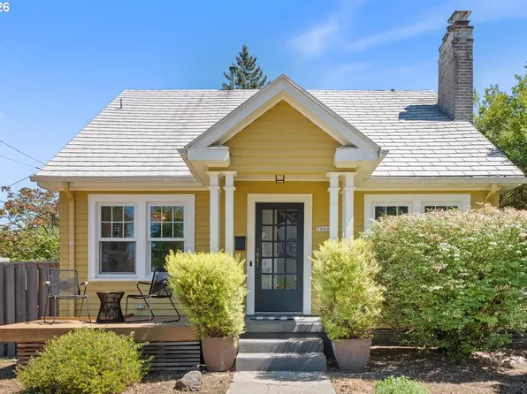 7060 N Kerby Ave, Portland, OR 97217